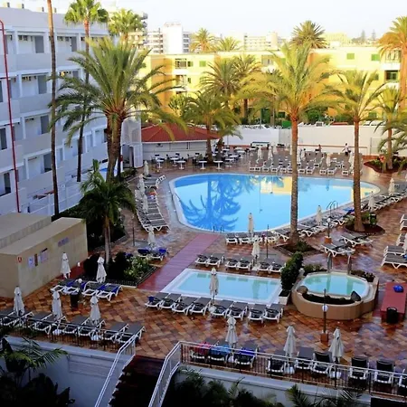 아파트 Deluxe Pool View With Half Board, Freewifi A 250m From The 플라야 델 잉글스